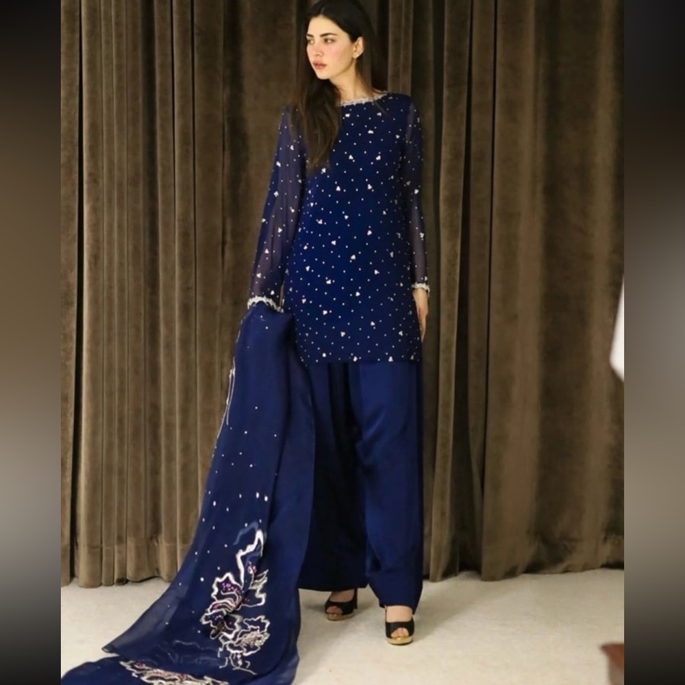 Pakistani designer Khakaa kameez shalwar dupatta